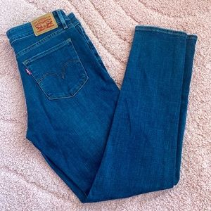 SkinnyJeans Levi’s size 30